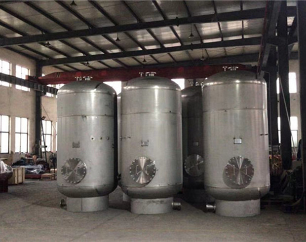 半容積式換熱器廠家-浙江聯(lián)豐熱能科技有限公司